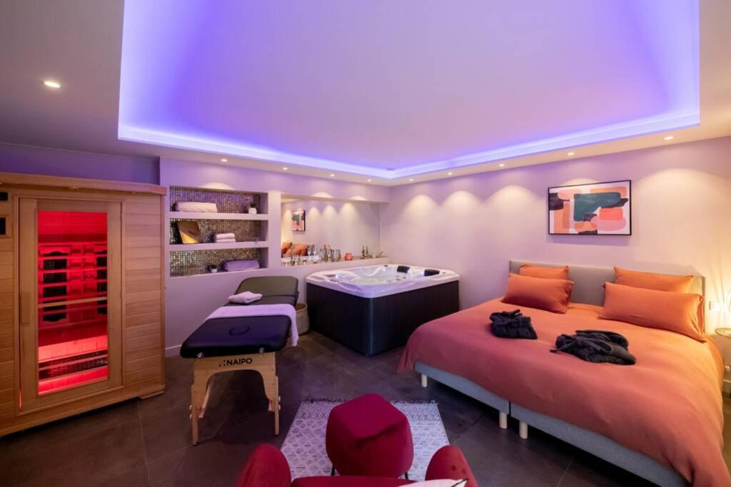 Villa MAISON AVEC SPA PRIVATIF ( JACUZZI ET SAUNA) 10 Rue du Grand Aulnois 60140 Bailleval