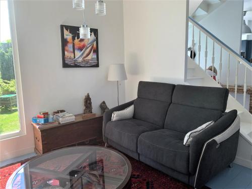 Maison avec WIFI, jardin, au centre ville de PERROS-GUIREC Réf - 933