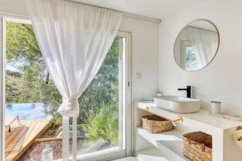 Maison bohême avec piscine, Parc Naturel, Vue Mer
