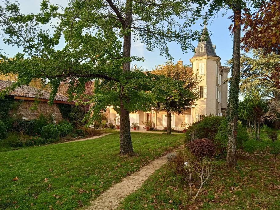 Villa Maison calme avec piscine entourée de son parc 855 Route de Saint-Alban d'Ay 07290 Quintenas