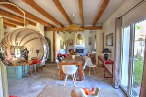 Maison chaleureuse avec spa