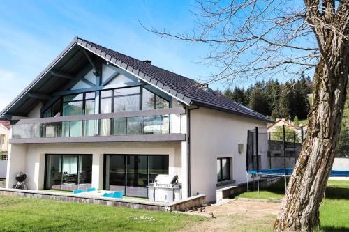 Maison Charrier 12p in the Ardeche