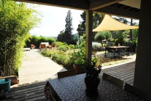 Villa Maison d'architecte avec vue sur les Alpilles 93 Avenue Général Leclerc 30400 Villeneuve-lès-Avignon Languedoc-Roussillon