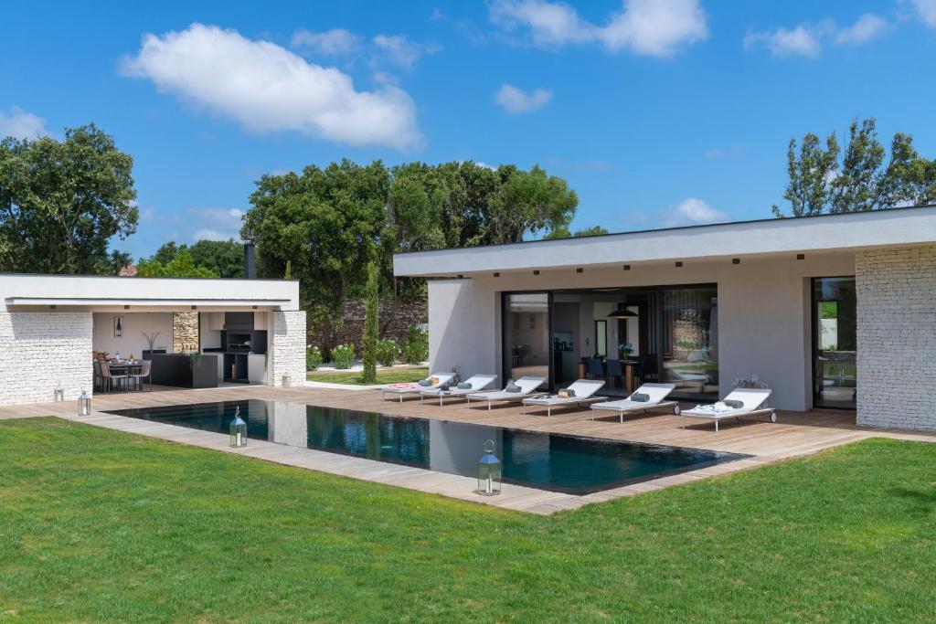 Maison d’exception dans les vignes à 5mn à pied de la plage Bonifacio Canetto, 20169 Bonifacio