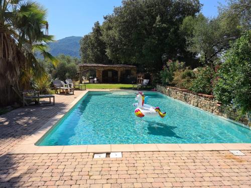 Maison de caractère avec piscine