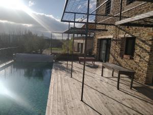 Maison de charme avec piscine chauffée