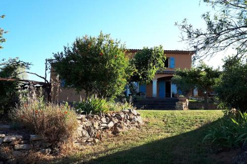 Maison entière de campagne avec piscine