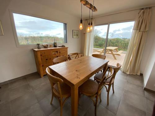 Maison neuve, chaleureuse, vue sur L'Aber Benoït