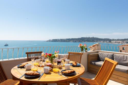 MAISON PICASSO