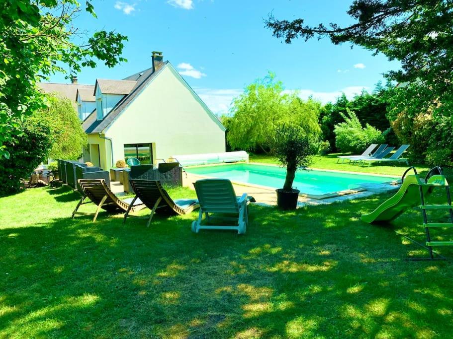 Maison piscine famille nombreuse 13 couchages 10 Chemin de la Bourse Ecuble, 28170 Écublé
