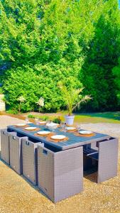 Villa Maison pour les vacances et les événements 12 personnes 3  LAUNAY 61300 La Desverie Normandie