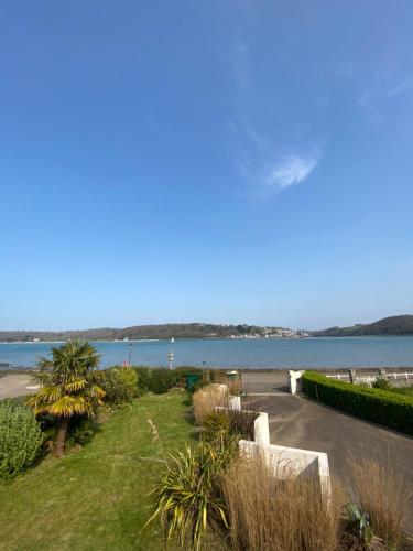 MAISON VILLA montmarin VUE MER BRETAGNE NORD VERS ROSCOFF CARANTEC MORLAIX PLOUESCAT AVEC SON SPA