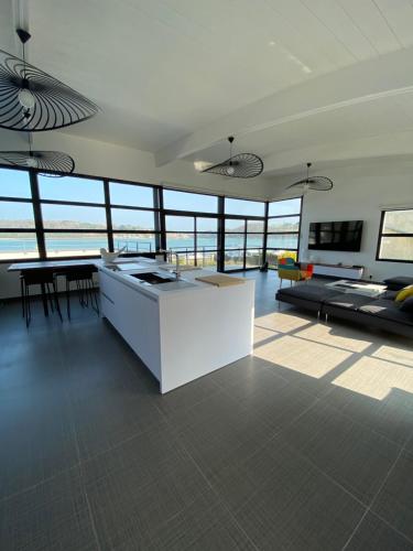 MAISON VILLA montmarin VUE MER BRETAGNE NORD VERS ROSCOFF CARANTEC MORLAIX PLOUESCAT AVEC SON SPA
