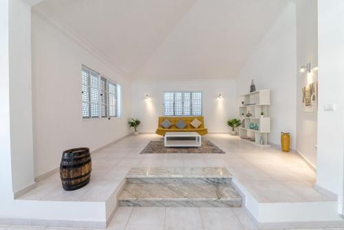 Mansion Almond - SEA, SUN and a charming refuge!