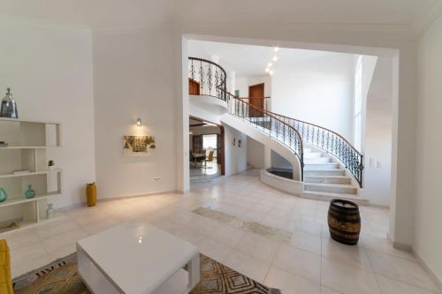Mansion Almond - SEA, SUN and a charming refuge!