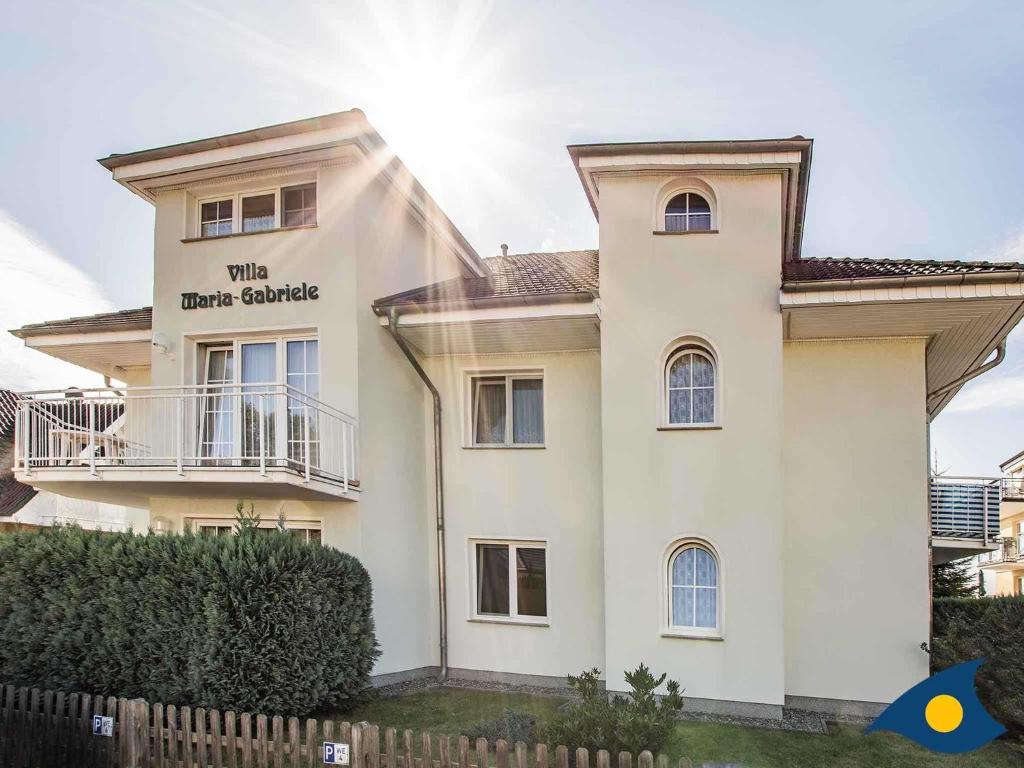 Villa Villa Maria Gabriele Whg 02 Karlstraße 6 B, 17459 Stubbenfelde