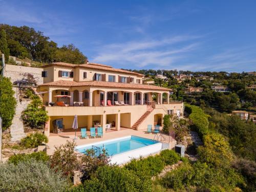 Villa marly für 6 Personen mit Pool und Meerblick Sainte-Maxime france