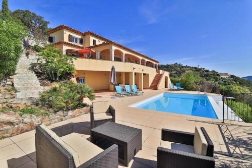 Villa marly mit Meerblick und Pool Sainte-Maxime france