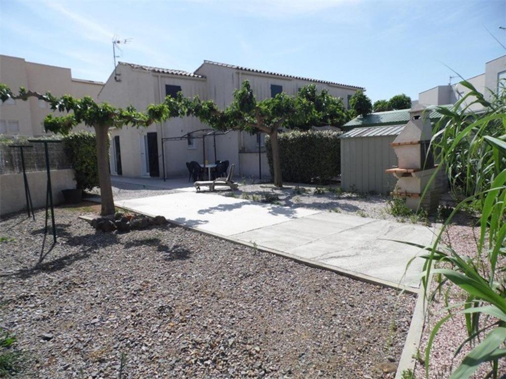 Villa Villa Marseillan-Plage, 3 pièces, 5 personnes - FR-1-326-448 Avenue De L'Europe -  -, 34340 Le Castellas