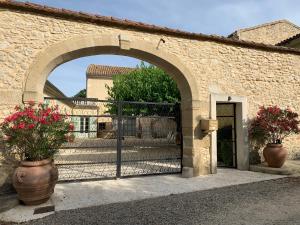 Villa Mas de la Riale Chemin de la Riale 30730 Gajan Languedoc-Roussillon