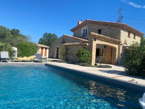 Villa Masada seasonal rental Ardèche-Provençale Larnas france