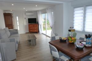 Mini villa T2 climatisée, vue mer, cosy & moderne