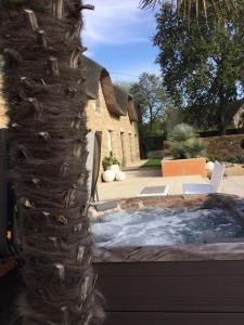 mise au vert 4 étoiles avec piscine,tennis ,spa