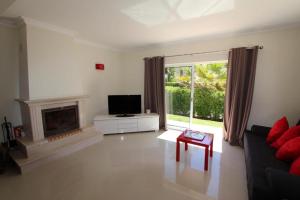 Modern Vilamoura Villa Close to Pinhal Golf Villa Maelou 4 bedrooms Vilamoura