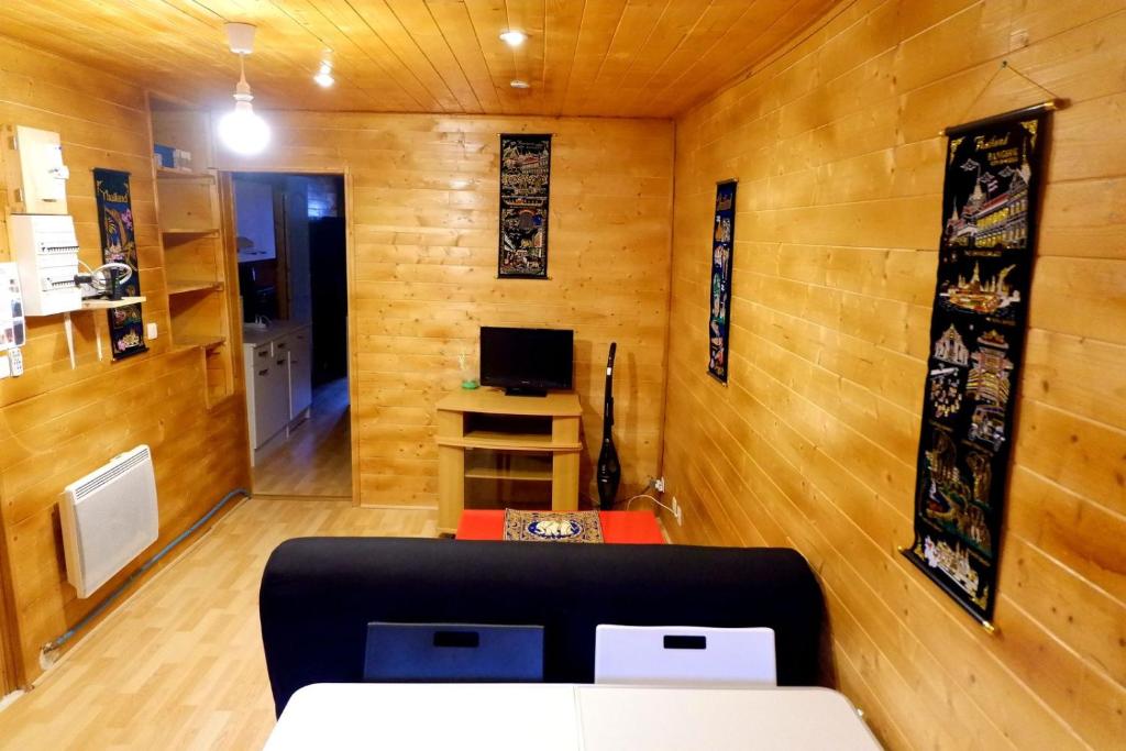 Modern Villa with Private Pool in Cabris