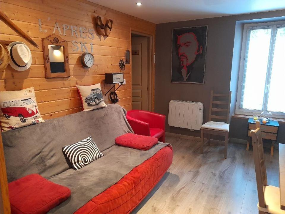 Modern villa with spa, 15 minutes from seaside