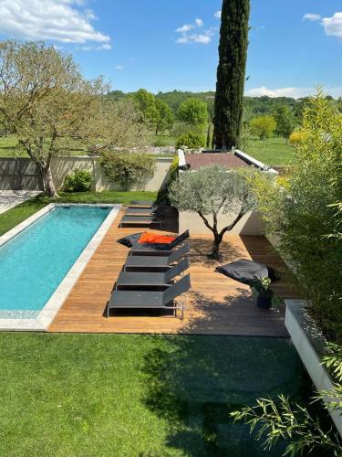 Villa Moderne au calme avec piscine privée pour 6 personnes Brignon france