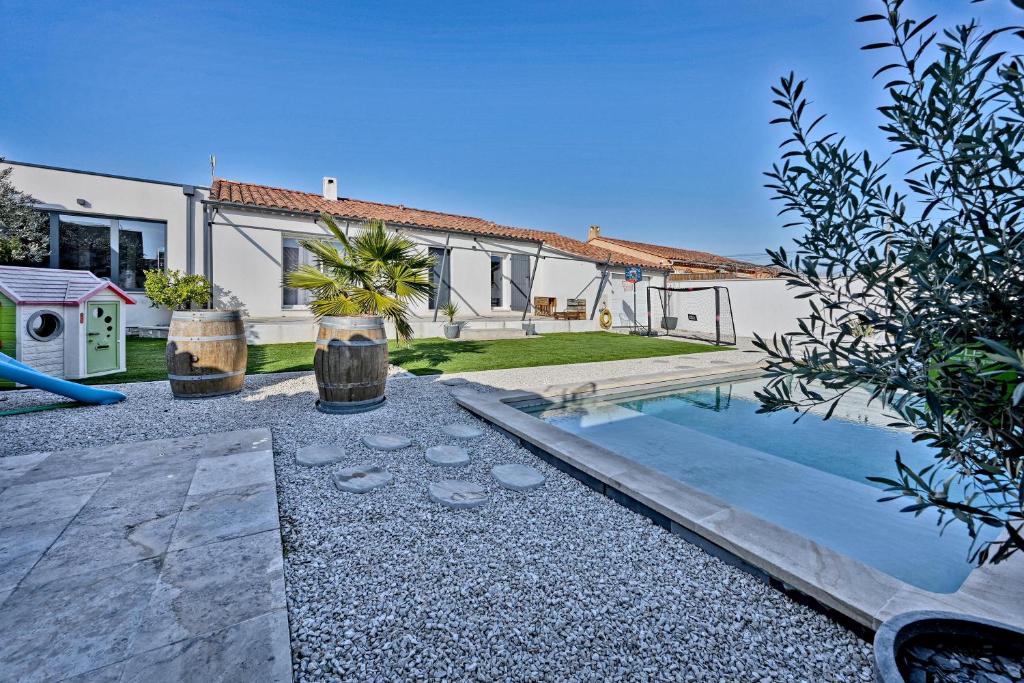 Villa Villa moderne et familiale au charme provençal 227 Ancien Chemin de Lirac, 30126 Tavel