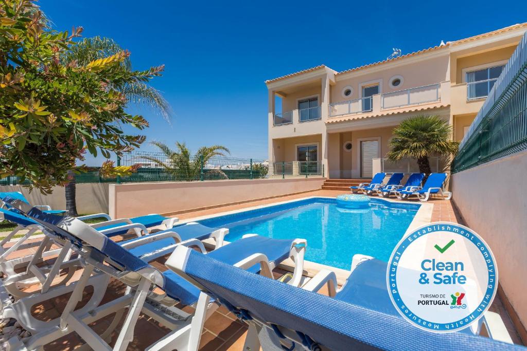 Villa Moradia Ricardo - Praia da Gale Urbanizacao Compave, lote 66, Galé 8200-428 Albufeira