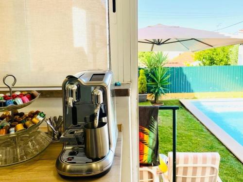 Moradia T4 com Piscina e Churrasco