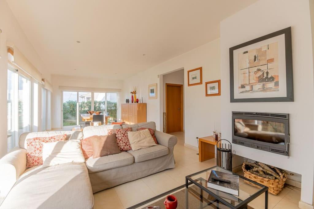 Villa Moradia Villa Brava - Algarve Rua Luís Dias Amado 8500-049 Alvor