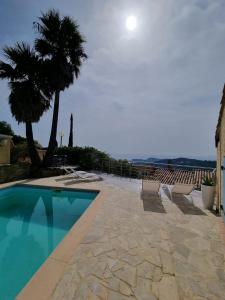 Mountain Beach Villa with panorama view & private pool & sun terrasse