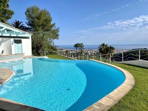 VILLA NICE-GAIRAUT by RIVIERA HOLIDAY HOMES Nice france