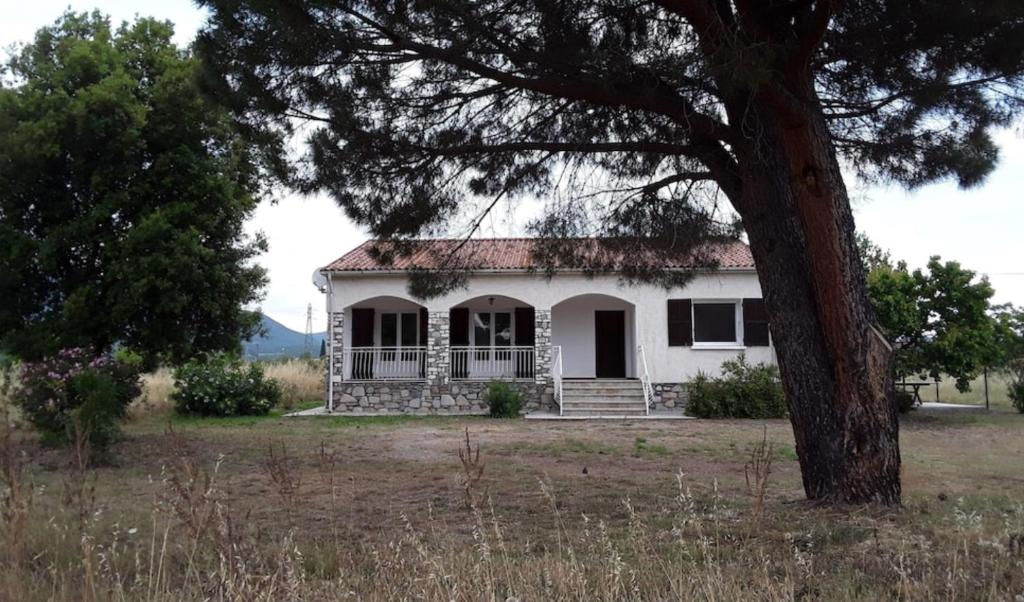 Villa Villa nichée entre mer et montagnes Route de Campolidori, 20240 Ghisonaccia