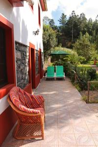 One bedroom villa with furnished garden and wifi at Camacha