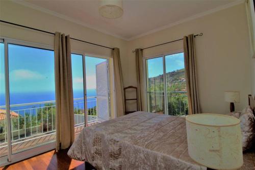 Villa Pepe Calheta with private heated pool Arco da Calheta portugal