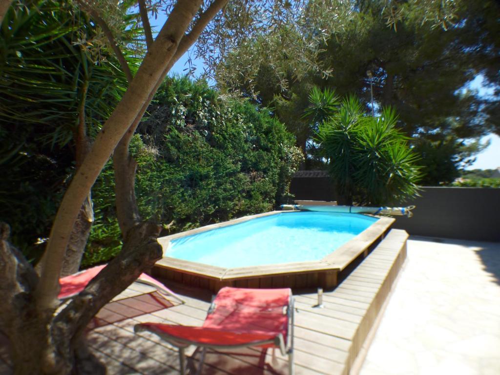 Villa Piscine chauffée climatisation Wifi 154 rue Gabriel 83140 Six-Fours-les-Plages