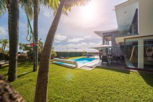 Pool sun and sea view - Vila das Quebradas