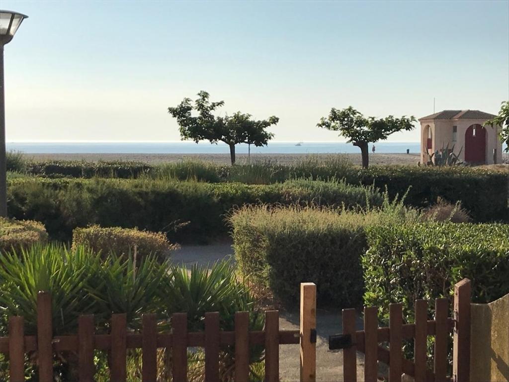 Villa Villa Port Leucate, 2 pièces, 4 personnes - FR-1-81-343 Maisons De La Mer Ii - 156 - Rue Du Levant, 11370 Port Leucate