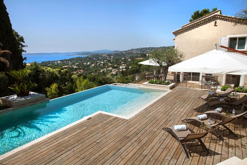 Villa Prestigious sea view villa 207 Boulevard des Tourterelles 83380 La Garonnette-Plage