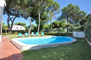 Private Pool villa, Walking distance to the centre, Golf Facing