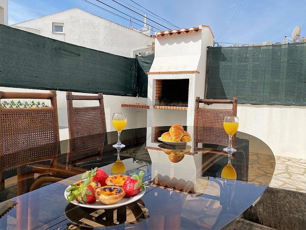 Villa Private Villa 4 BR&patio - 3 mins from Beach&Surf 13 Rua Amigos do Baleal 2520-052 Baleal