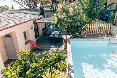 villa privé, plage a pied piscine, parking 2 voitures, 3 chambres 2 sdb Sainte-Maxime france