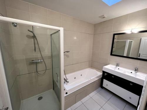 Proche Nantes maison contemporaine et calme