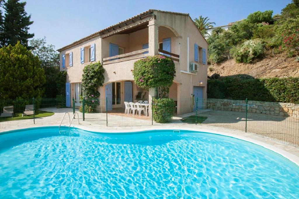 Villa Villa provencale avec piscine 610 Boulevard des Alouettes, 83380 La Garonnette-Plage