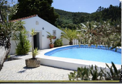 Quinta da Granja villa and gardener's cottage